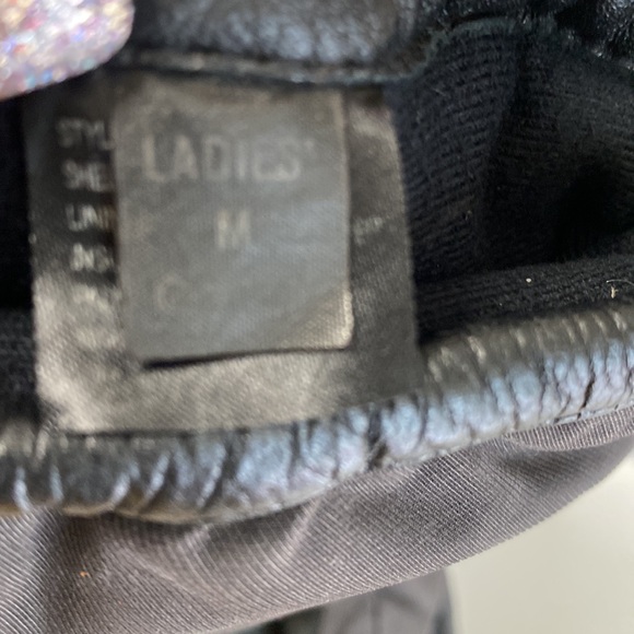 GORE-TEX Gates Palm-Leather Thinsulate Supreme Insulation Gloves - Picture 7 of 9